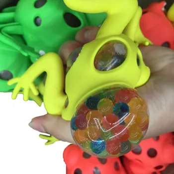 1бр жаби модел грозде вентилационни топки преса налягане Стрес топка стреса играчка кляпы и теглене на Holloween подарък