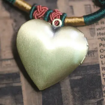20 бр. на Едро античен бронз 29 * 27 мм във формата на сърце прекрасна снимка медальон рамка за DIY чар & висулка колие бижута
