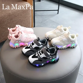2020 Нова Детски обувки за момчета светещи маратонки, Тенис Led Infantil Детски обувки с леки кроссовками светещи kinder schuhe