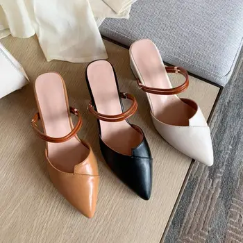 2020 нови сандали Baotou Дамски обувки половината сандали Baotou женски универсални сандали на коренастом ток с двойна употреба Полувысокие сандали на ток