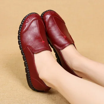 2021 нови дамски плоски обувки кожени ежедневни червен черен кафяв Клин с меко дъно приплъзване на сърцето удобна мама работна обувки Q024
