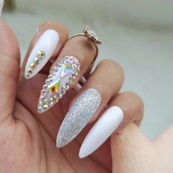24шт мода луксозни бижута дизайн дълъг съвет фалшиви нокти диаманти художественото оформление Бял