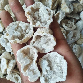 5шт скъпоценни камъни от естествен бял ахат жеода