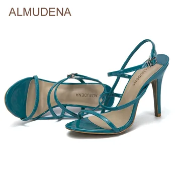 ALMUDENA Young Girls доброто озерно-сини лачени сандали на високи токове модела обувки на нередовно cut сандали с джапанки отстъпка