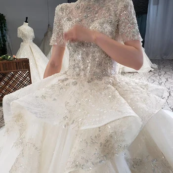 HTL1668 елегантен къс ръкав голям влак във Crystal сватбена рокля 2020 апликации с висока шия бални рокли