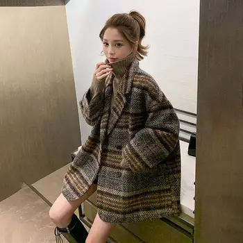 Mishow 2020 жени нова зимни дрехи сгущает вълнена куртка женски корейски вариант кратък свободен карирана вълнена Coa