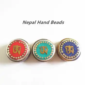 NBB419 Тибетски ом мантра Амулет мъниста Непал ръчно изработени метални мъниста инкрустация цветен камък 21 мм, 5 бр. лот