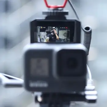 Ulanzi Flip Up Vlog Selfie Screen скоба за Gopro 8 7 6 5 Vlog Mirror тройно закопчаване студено башмака за led светлина микрофон