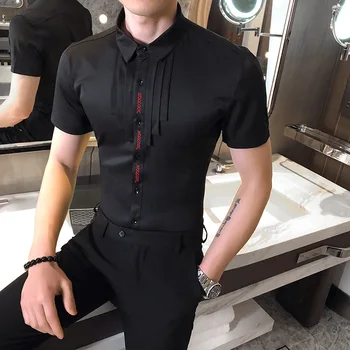 Британският стил на мъжете риза плюс размера на мода 2020 лятото с къс ръкав мъжки ежедневни ризи Slim Fit градинска клуб Бала смокинг 5XL