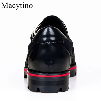 Дебела подметка увеличена черна кожена мъжки обувки официална банкетная обувки метален обтегач украса на официална обувки големи единични обувки