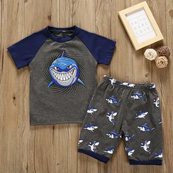 Децата памучни дрехи момчета мода карикатура акула син къс ръкав тениска Делфин половината панталони пижама комплект за домашно обслужване костюм