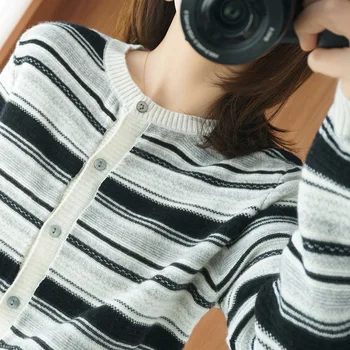 Есен-зима жилетка жени 2020 нов корейски стил O образно деколте вълнен жилетка женски вълна вязаный шарен пуловер, палто, жилетка