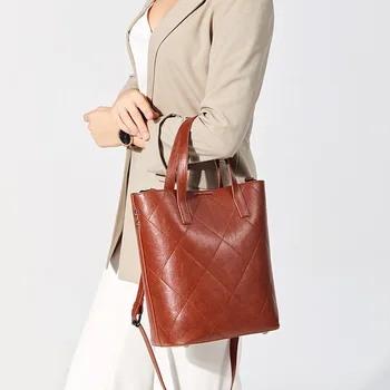 Есента и зимата е плътен цвят овча кожа ретро мода Дамски кожени голям капацитет чанти Чанта през рамо дамски чанти C1196