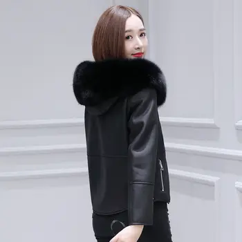 Жените зима плюс памук, изкуствена кожа яке 2020 нов свободен тънък, дебел мода голям кожа яка кожен палто с високо качество