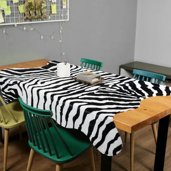 Изкуствен Зебра печат килим сладък килимче за хола мека черно-бял килим, животните за детска стая 140x160cm