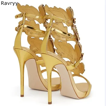 Летни златни сандали с отворени пръсти bling bling wing decor woman е секси pumps cover heel металик flame design Дамски сандали гладиатори