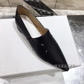 Мека естествена кожа обувки на нисък ток жени pointes toe мързеливи мокасини писта дизайнер удобни ежедневни дамски обувки като мулета