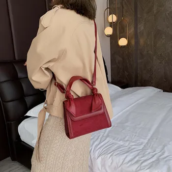 Мини търкане кожени чанти през рамо за жени 2021 рамото куриерска чанта дамски пътни чанти и портмонета