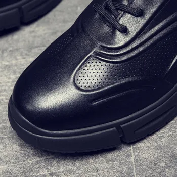 Мъжки естествена кожа Ежедневни обувки открит комфорт дишаща мек нескользящие черни плоски маратонки 2021 модерни обувки за младежи