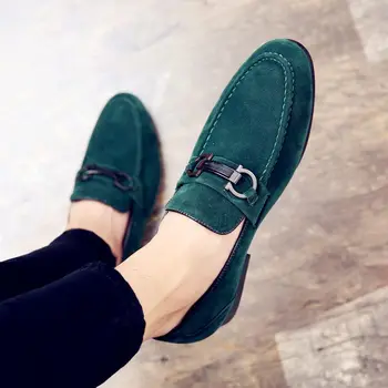 Мъжки обувки от кожа всекидневният приплъзване на черен зелен качество мокасини човек плосък мека светлина Мъжки обувки мода открит велур обувки