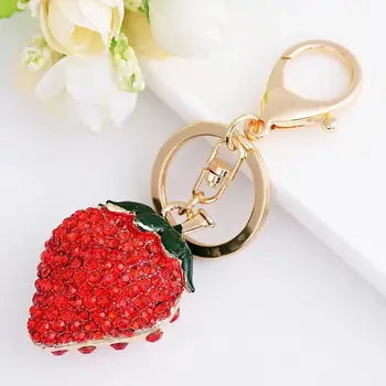 Нов творчески Crystal плодове ягоди ключодържател мода метал ягоди кола ключодържател изискани дамски чанти висящите декорации