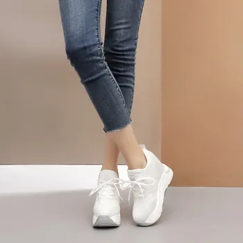 Новост 2020 година лятото дишащи дамски ежедневни обувки на платформа дамски увеличена височина вулканизированная обувки дебела подметка 12 см Zapatos Mujer