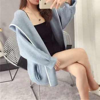 Плюс размер с качулка хакове свободен вязаный жилетка пуловер дамско яке 2020 Новата есен-зима корейски пуловер жилетка дамски блузи