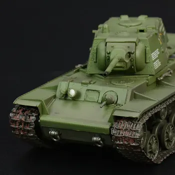 предварително построена мащаб 1/72 Климент Ворошилов КВ-1 на Втората световна война Съветски тежък танк жена, възраст са подбрани готова пластмасов модел