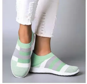 Пролетни дамски мрежести маратонки Дамски обувки причинно-следствена вулканизированная дамска мода вязаная плоски Дамски обувки Slip On Comfort Female Plus Size