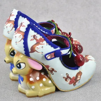 Сладко момиче обтегач на ремъка елен печат кожени обувки нередовни малък елен петата двоен череша обувки на висок ток елен петата