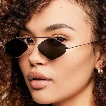 Слънчеви очила за Жени на Vogue правоъгълник малка кутия черни розови лещи ретро стил 90-те години на Луксозни дизайнерски мъжки слънчеви очила за шофиране украса