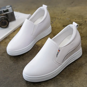 Увеличена при жените пролет 2019 г. нова бяла обувки, дишаща кожена Xia Hou Bottom Мързелив Човек Ежедневни обувки Slip-on Shoes21