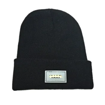 Унисекс Есен Зима LED осветени покриване на топлите шапки, открит за Риболов работи Шапчица шапка светкавица фарове къмпинг катерене шапки 1209