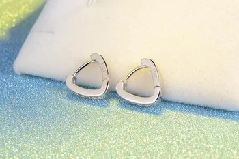 Мода прост 925 Сребърно сърце Циркон малък обръч обеци за малки момичета децата сладки линия Huggie обеци, бижута EH149