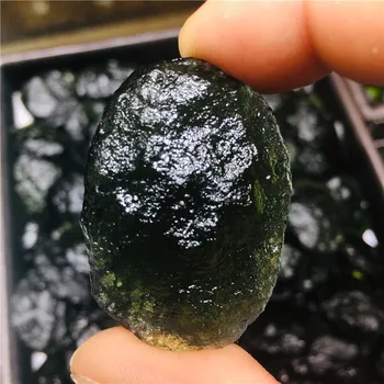 13-15 грама на скъпоценен камък молдавит метеорит въздействие клас чешки 1бр