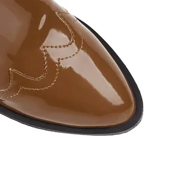 QUTAA 2021 Дамски ботуши до средата на прасците от изкуствена лачена кожа Есен-Зима Дамски обувки квадратен ток мода Остър чорап дълги ботуши Size34-43