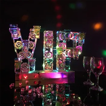 Акумулаторна светлина светва VIP-образна led коктейл тава чаша с държач на чаши за Бар диско украса за партита доставка