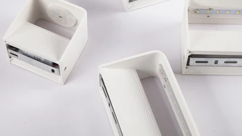 Модерен прост led монтиран на стената лампа AC85-265V високо качество тоалетна, спалня четене, с монтиран на стената лампа, за украса на светлина