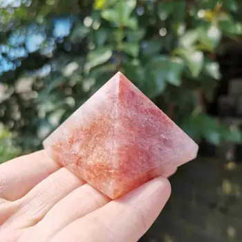 40 мм и високо качество на естествен червен огнен кварц пирамида исцеляющий Crystal чакра камък