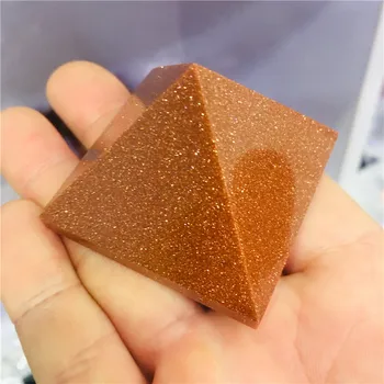 Златен пясък изцеление пирамида на природни минерални триъгълник Crystal точка на едро