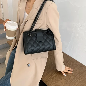 Малка черна изкуствена кожа Crossbody чанта за жени 2021 зима маркова верига за дизайнерски чанти за рамо дамски тенденция чанта