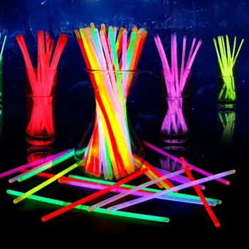100шт САМ TikTok светлини Birthday Party Концерт Glow Sticks Fluorescence Light гривна светкавица наручный каишка забавен подпори за дома