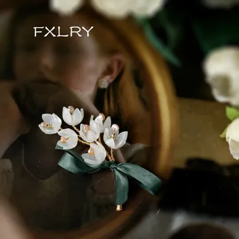 FXLRY оригинални ръчно изработени от естествени сладководни перли елегантен момина сълза цветя брошка пуловер на Жени за жени, бижута