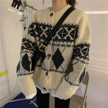 Qooth 2020 Есен Зима Дамски пуловери с цветен принтом възли копчета жилетки дами O образно деколте и свободни потници QT361