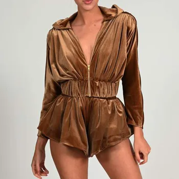 Fantoye Fashion Velvet Two Piece Set For Women Zipper Hooded Coat Еластични Waist Shorts Sets Ladies 2021 Spring Секси Жена Set