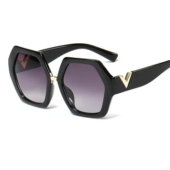 Полигональные градиентные слънчеви очила Жени 2019 луксозна марка Hexagon Black мъжки слънчеви очила личността на жената шик 90s Eyewears UV400