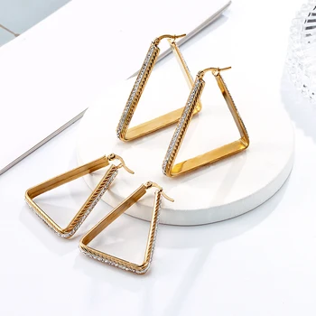 Триъгълник ухо пръстен 2020 мода Златни обици с цирконий корейски темперамент обеци, дамски личност тенденция жена обеци